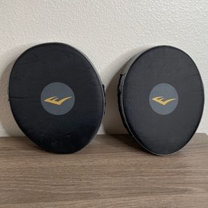 Everlast Unisex Black And Grey Mits Pads Pair Boxing Gym Training Never Used